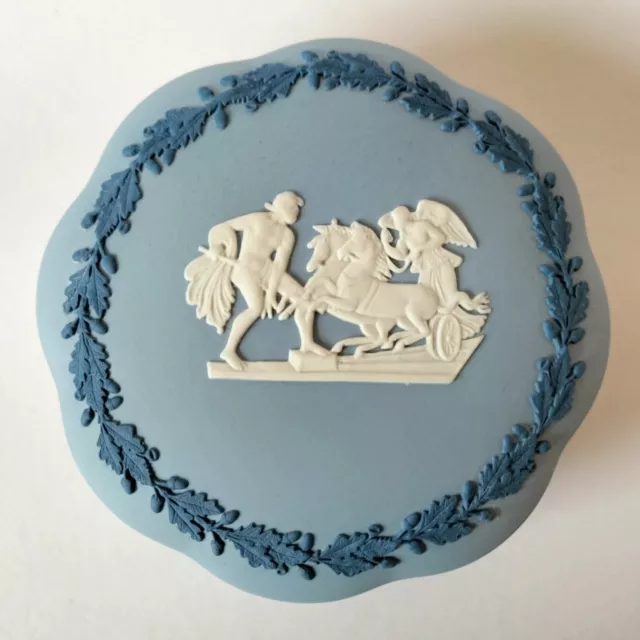 Wedgwood Bleu et Blanc - Tri Couleur Bibelot Boîte Échancré