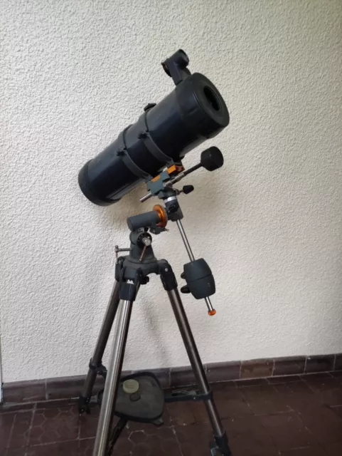 Celestron AstroMaster 114EQ Reflector Telescope (31042)