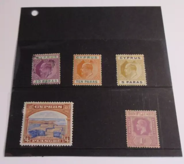 Cyprus 5 10 30 Paras 1/4 & Figi 1D Stamps In Clear Fronted Stamp Holder