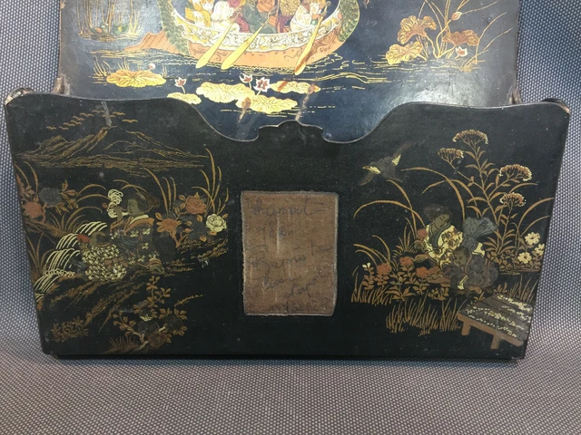 Ancien porte lettre mural en bois noir décor japonisant Napoléon 3 vintage 3