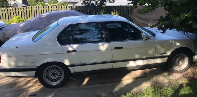 BMW 750iL V12 sedan 1988 collectable vehicle