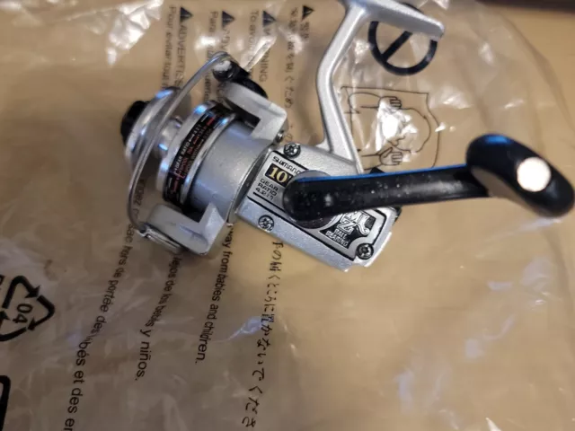 SHIMANO MLZ 10 Ultra Light Fishing Spinning Reel - Made in Japan