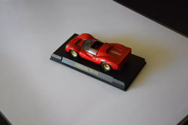 Ferrari  330 P4  Fabbri  1/43  Altaya  Tbe