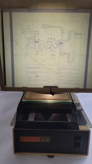 Vintage Quantor Q304 Microfiche Reader Nice Working Condition