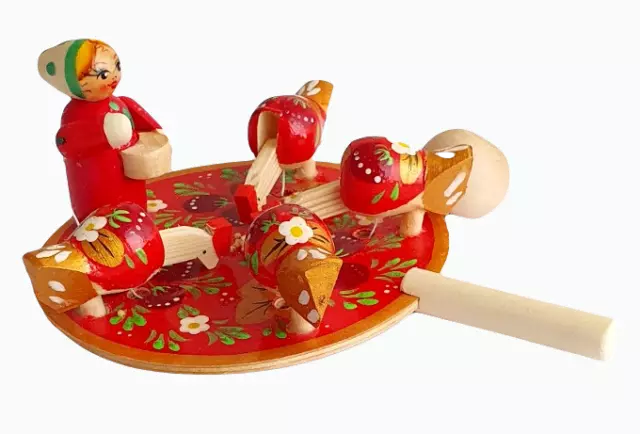 Juguete de Madera Rojo - Juguete Tradicional Rusa - Regalo Rusa