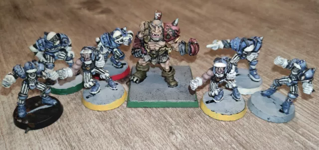 7 Warhammer Blood Bowl Reikland Reavers Figuren + Oger Ogre Player 1 Metall Zinn