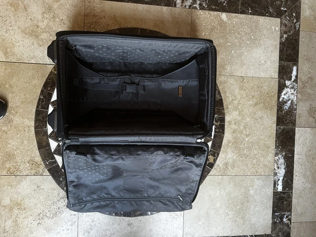 TUMI Alpha International Office 2-Wheeled Carry-On 22" Suitcase Luggage 7