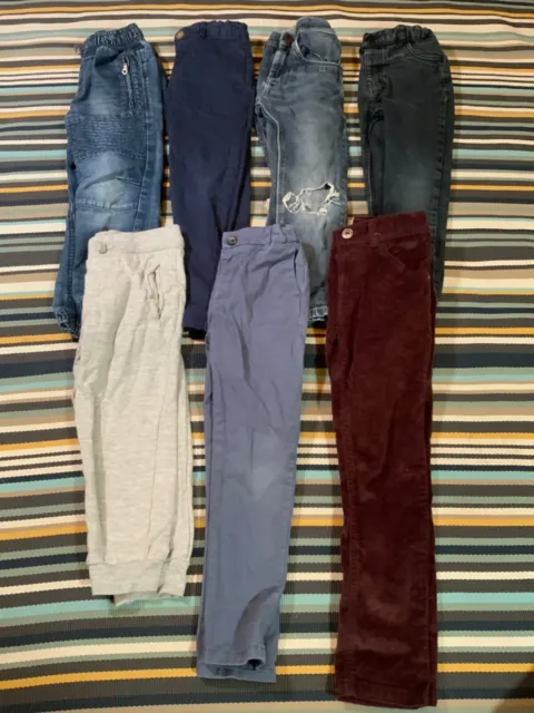 Pacchetto pantaloni jeans jogger 4-5 anni 🙂
