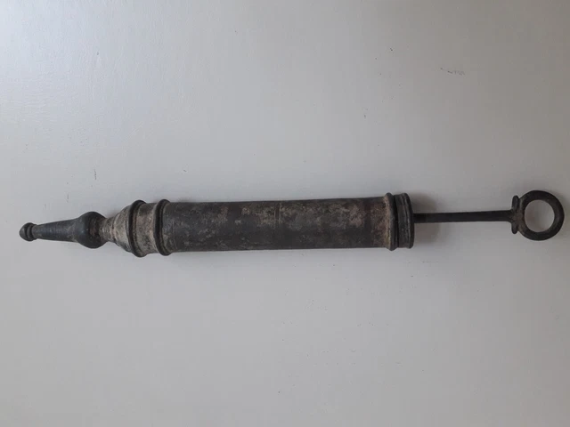 Medizin - gr. Wund-/Klistierspritze, antik, Bronze(?)  um 1700