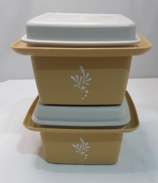 2 Vintage Square Harvest Gold Tupperware container with lid Like New Aus Made