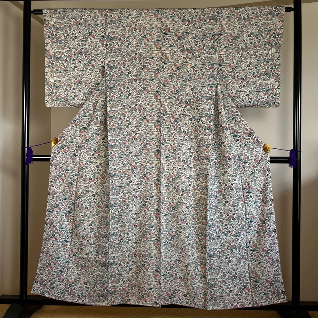 K3011110 Japanese Kimono Silk Komon