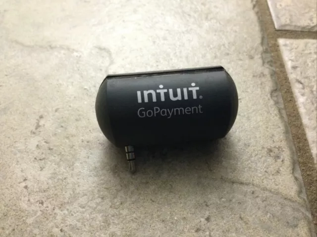 Intuit GoPayment Credit Debit Card Reader Quickbooks 3.5mm Jack Xlnt Go Payment