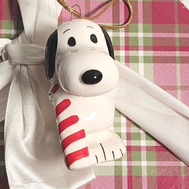 Vtg. Peanuts  Snoopy with Candy Cane Holiday Collectable Ceramic Ornament 2.5"