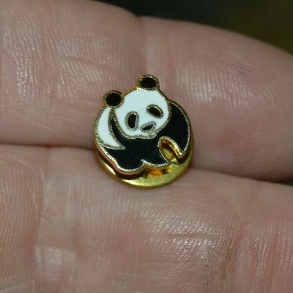 Nice Vintage Small PANDA BEAR Metal Enamel Lapel Pin Rare