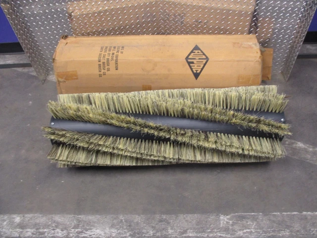 Flo-Pac 26643 700542 42" L 8 Dr Proex / Wire Bristles Cylinder Broom Roller Nib