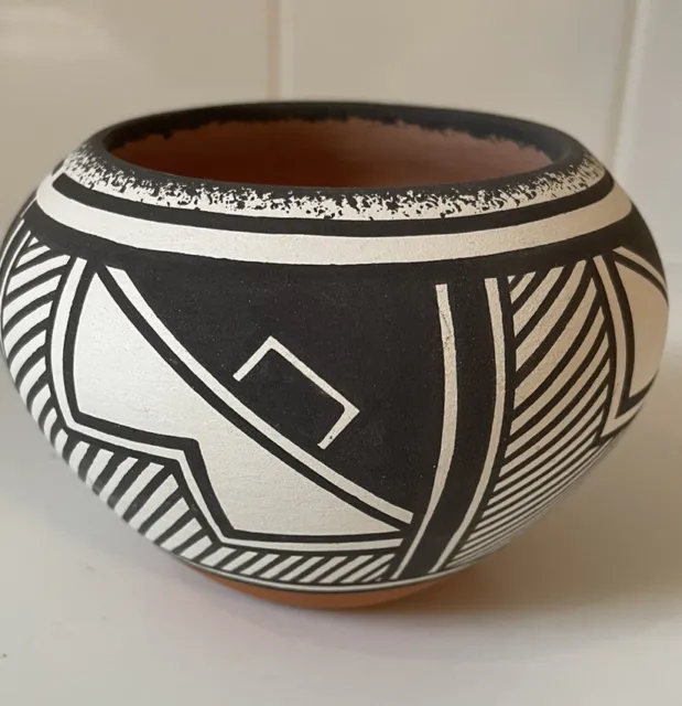 Native American Indian Art Pottery By  Marcus Homer Zuni NM  Pot Bowl