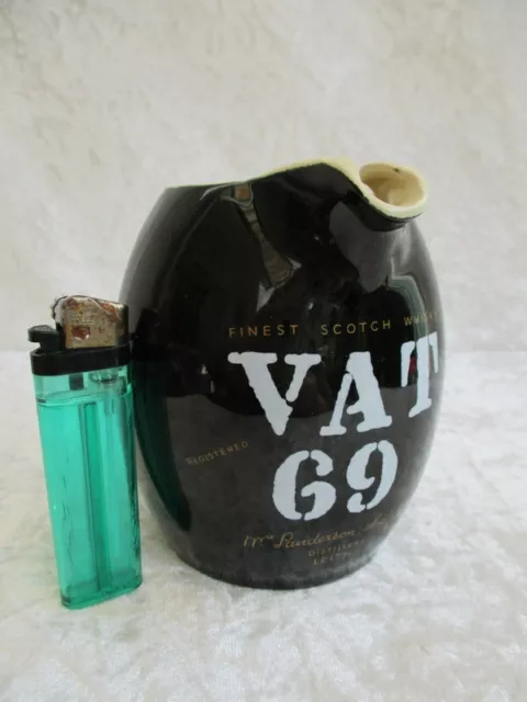 alter ( 60 er )  VAT 69 -   Whisky -  Wasserkrug -  Pitcher - Keramik - 500 mi