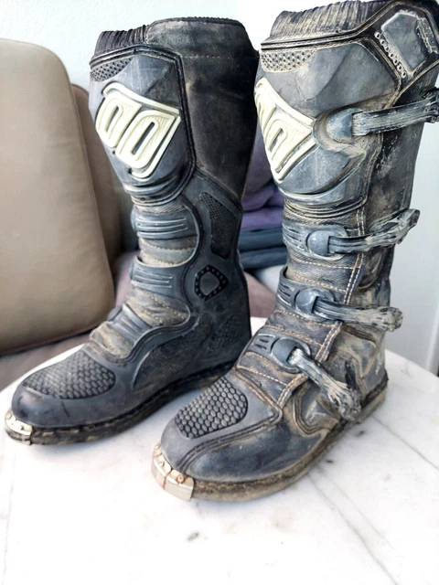 Bottes moto homme GAERNE taille 40 bon état très peu portées