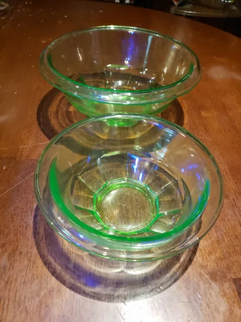 Medium and Small Mixing Bowls Hazel Atlas Green Glass Depression Uranium Ribbed