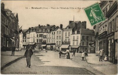 CPA Breteuil place de l'hotel de ville (1207317)