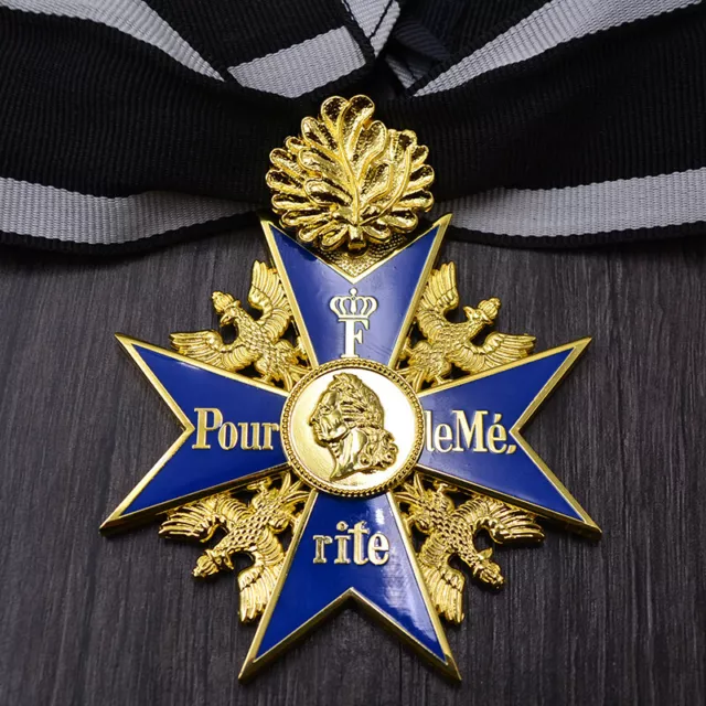 WWI German Pour le Merite Blue Max Badge w/ Oak Leaf Prussia Knights Cross Medal