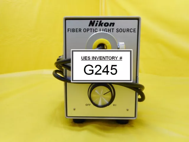 Source lumineuse fibre optique Nikon utilisée pour fonctionner