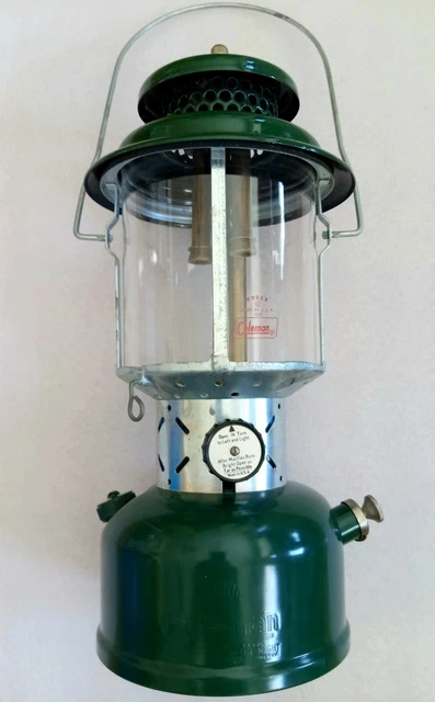 VINTAGE COLEMAN GREEN 2 Mantle Lantern 220E 195 w/ Instruction ...