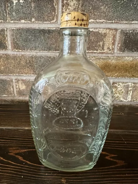 Vintage 1976 Log Cabin Syrup Clear Glass Bottle Special Bicentennial Flask 2
