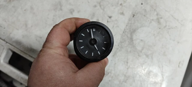 LAND ROVER DEFENDER Dashboard Clock From A 1998 300tdi £86.15 - PicClick UK