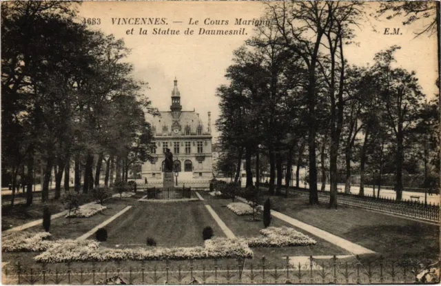 CPA AK Vincennes Le Cours Marigny et la Statue Daumesnil FRANCE (1283168)