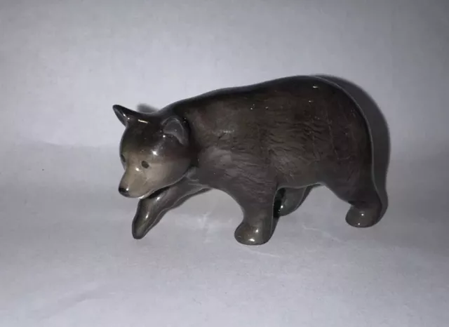 Hagen-Renaker Retired Grizzly Bear Miniature Ceramic Figurine