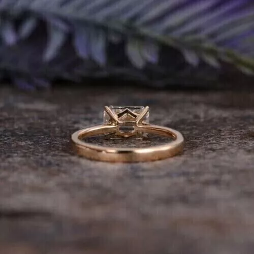 EMERALD CUT NATURAL Moissanite Women's Engagement Ring In 14K Rose Gold ...