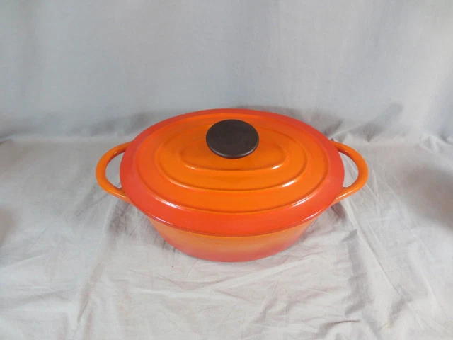 Cazuela/olla de hierro fundido ovalada naranja volcánica estilo Le Creuset tapa