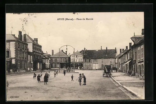 CPA Avize, Place du Marche 1934