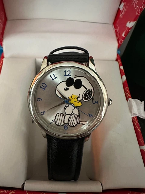 Orologio Con Nome Personalizzato Cinturino In Pelle Nera 40 Mm (1-9 Nomi