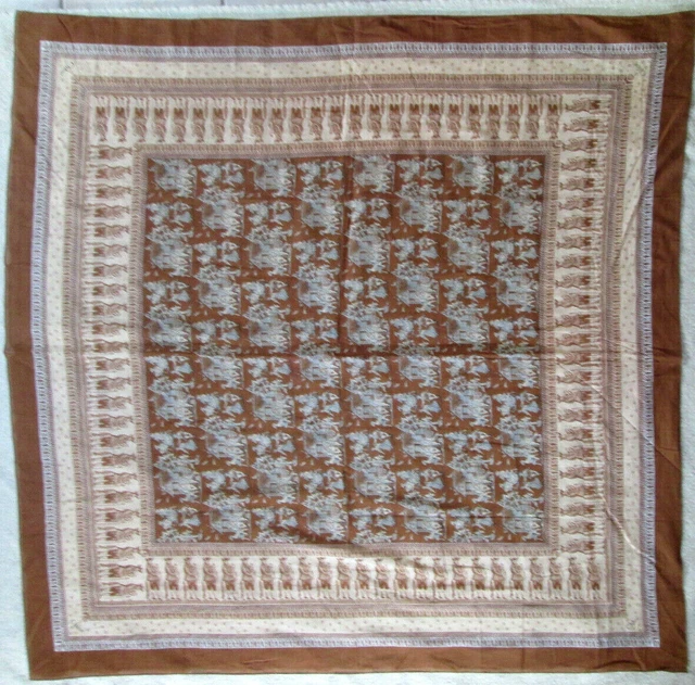 Châle Vintage En Soie - Motif 'L'Afrique' - Dimensions 135x140 Cm - Jaune