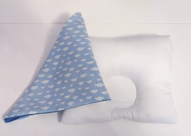 BabyDorm Babykissen Präventivkissen mit Bezug Blue Sky Plattkopf