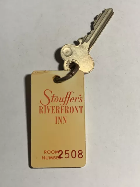 Stoufer's Riverfront Inn Hotel Motel Room Key Fob with Key St. Louis MO #2508