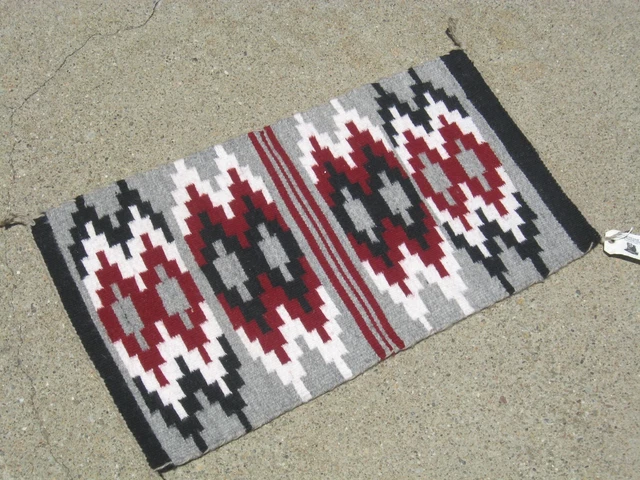 c1975 NAVAJO GANADO WOOL RUG BLANKET WEAVING Native American Indian .99c& NR!
