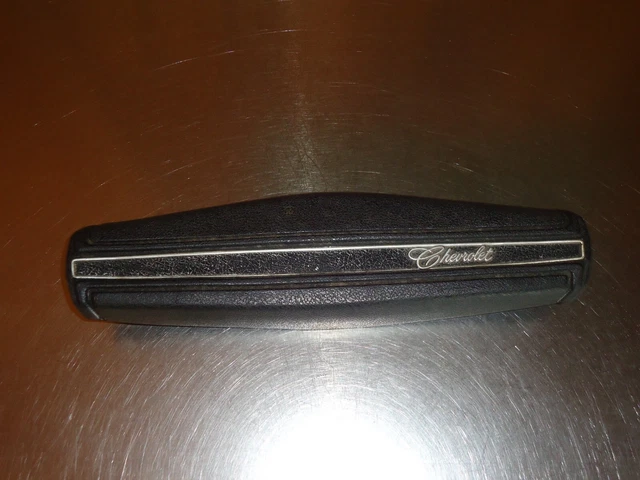 OEM GM Steering Wheel Horn Button Center 1970 1971 1972 Chevrolet Chevy Chevelle
