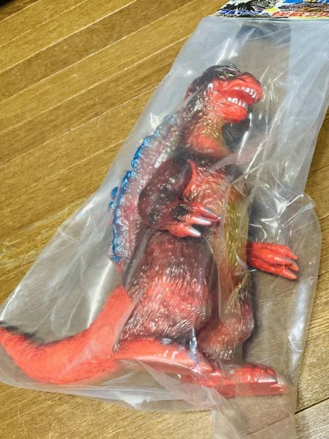 Bullmark Godzilla Reprintyear Red