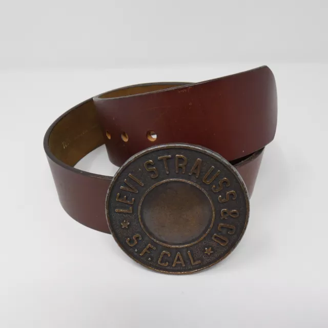 Levi Strauss & Co Vintage Round Buckle and Brown Leather Belt Small Bechelli 501