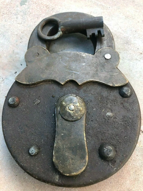 Ein Altes Primitives Massives Eisen-Messing Für Riesige Vorhängeschlösser... 5