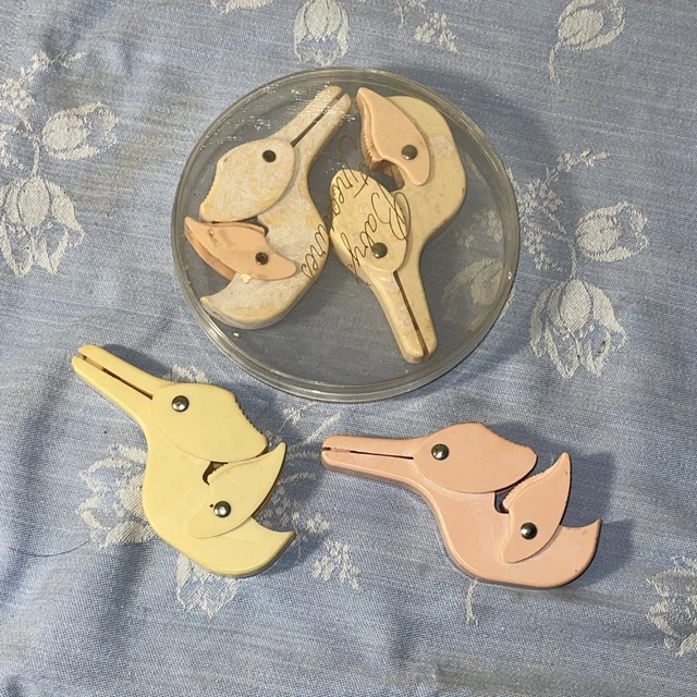Lot of 4 Vintage STORK Baby Clips Clothespins Mitten Diaper Blanket Holders