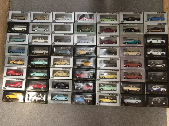 Trax Model Cars The Originals Great Gifts Cool Display Holden & Ford 1:43 Scale