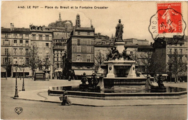 CPA Le PUY - Place du Breuil et la Fontaine Crozatier (588807)