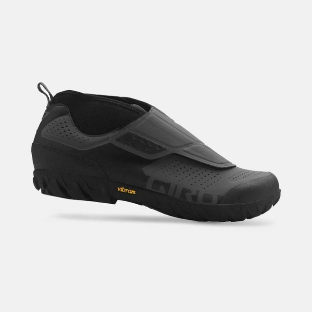 Giro Terraduro Mid Off-Road Lace-up Cycling Shoes - Black/Grey 2