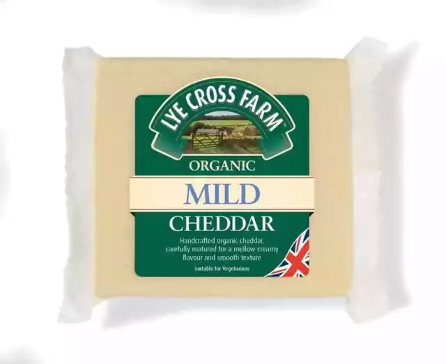 Mild Cheddar cheese, aged 3-5 months BIO 200 g