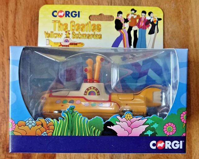 CC05401 THE Beatles "YELLOW SUBMARINE" Diecast Model NEW 57.94