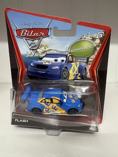 Disney Pixar Cars 2 Flash Super Chase 2011 New